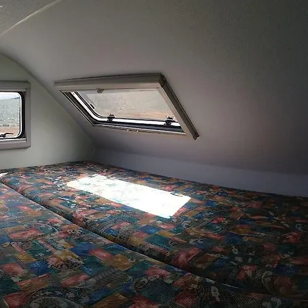 Motorhome In Montenegro 포드고리차