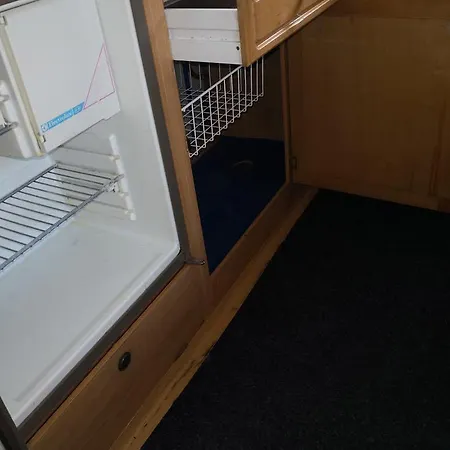 Motorhome In Montenegro 포드고리차