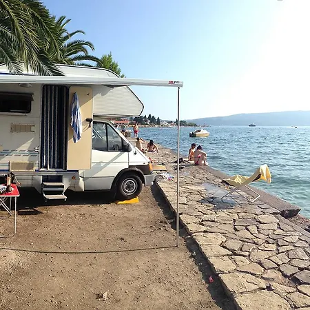 Motorhome In Montenegro Kamp alanı