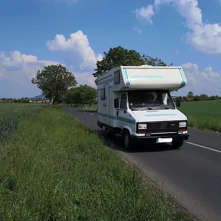Kamp alanı Motorhome In Montenegro *